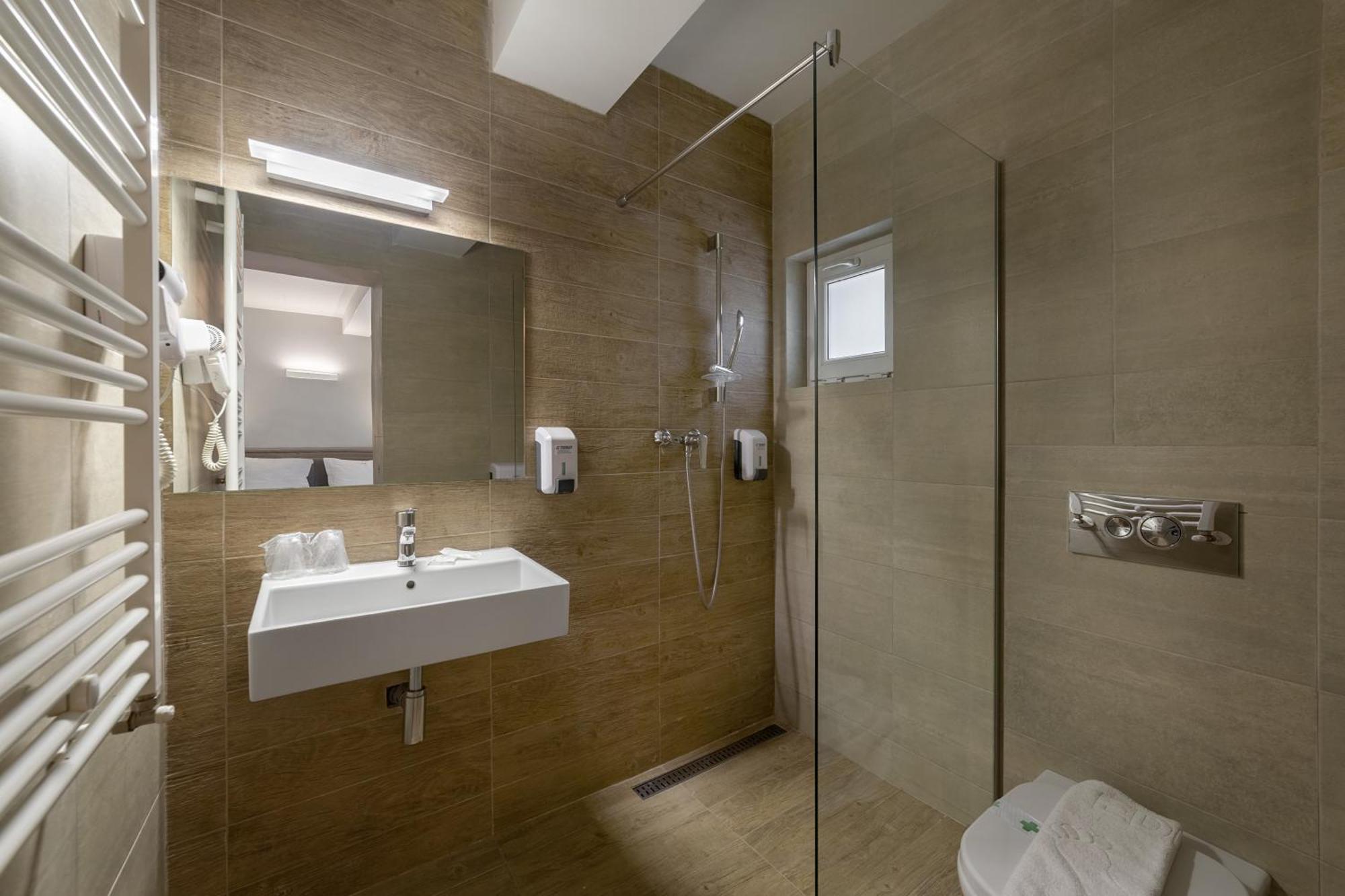 Eden 5 Hotel Predeal Exterior photo